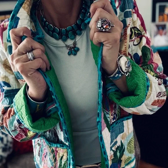 Colorful Quilted Jacket with Unique Print - Picture 6 of 11